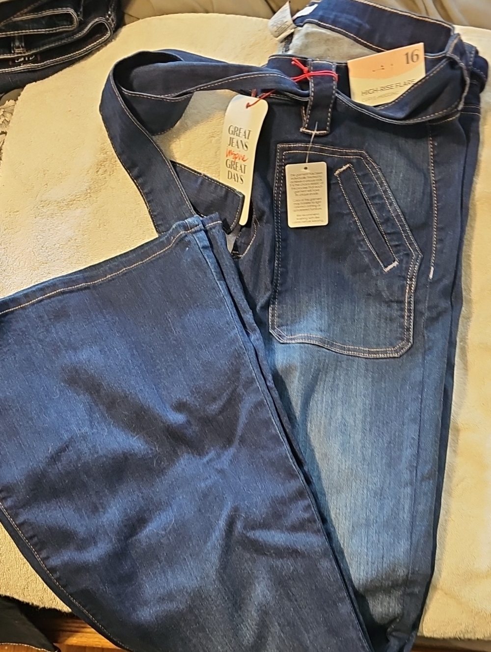 Arula Wide Leg Jeans